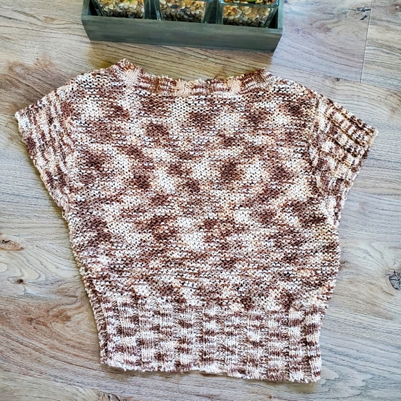 BEBE CROPPED SWEATER - Picture 3 of 6